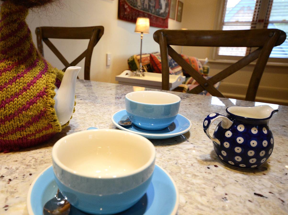Old Bank Boutique Hotel ميتاغونغ المظهر الخارجي الصورة